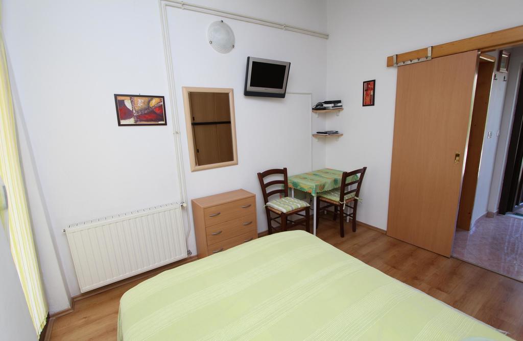 Studio And Room Tea Rovinj Kültér fotó